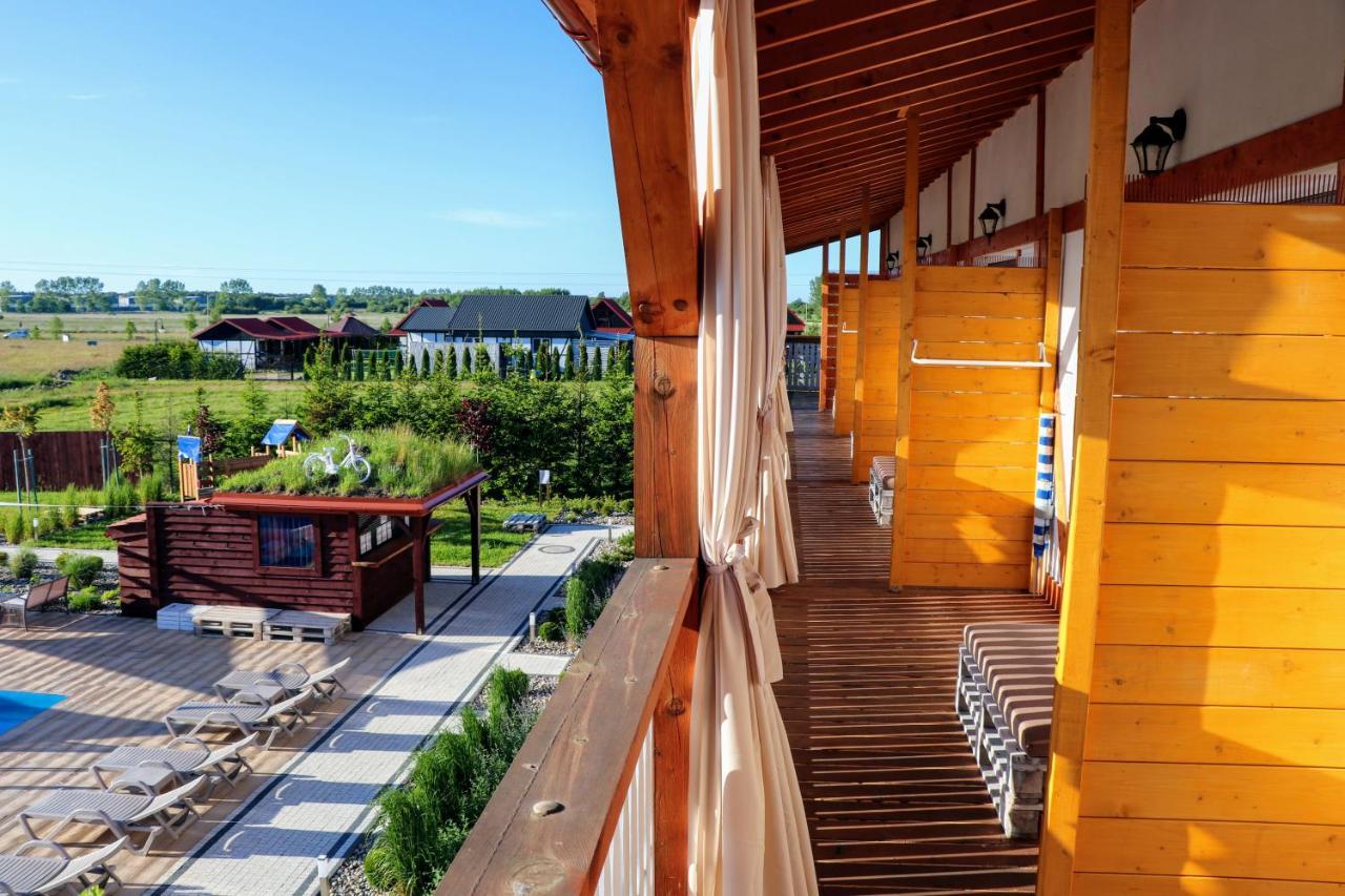 Zlociste Zacisze Bed & Breakfast Bobolin Ngoại thất bức ảnh